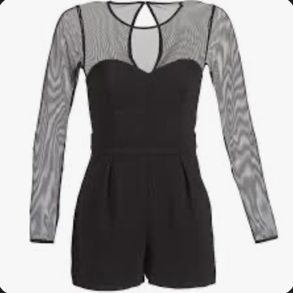 BCBG Generation Black Lace ROMPER Sheer Top Long Sleeve Shorts  $118 Size 2 NEW